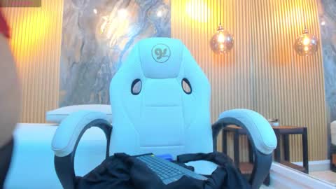 ella harper online show from March 19, 2:59 am