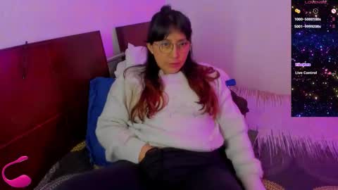 Snapshot of ella_harry chatting on February 17, 1:02 am Ella and Harry online show from February 17, 1:02 am