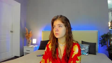 Snapshot of ella_mayers chatting on February 23, 1:53 pm Ella Mayers online show from February 23, 1:53 pm