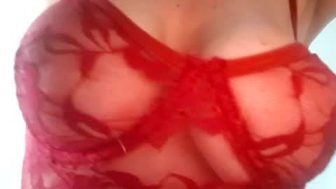 Ella online show from December 2, 12:43 pm