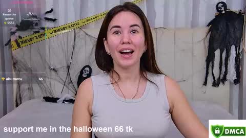 Snapshot of ellaander chatting on October 24, 4:09 am Ella online show from October 24, 4:09 am