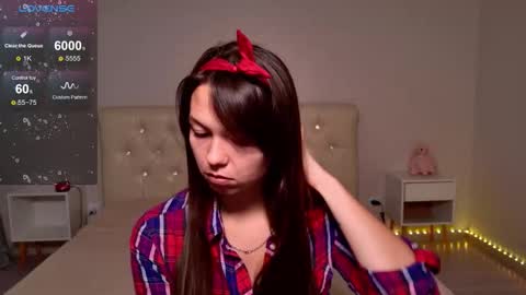 ellacanny online show from October 21, 5:52 am