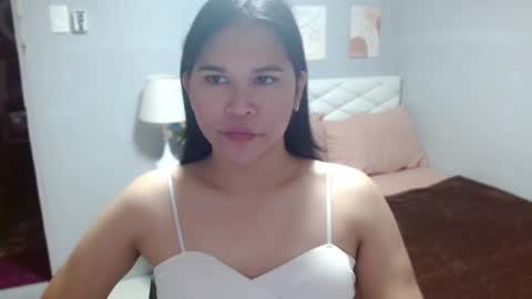 EllaFord online show from June 17, 3:09 am