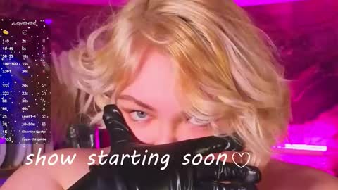 ellagoddes online show from April 3, 4:05 pm