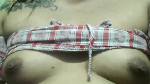 Snapshot of ellah_morena chatting on February 17, 5:58 am Ellah online show from February 17, 5:58 am