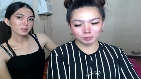 ELLAH online show from November 25, 2:22 am