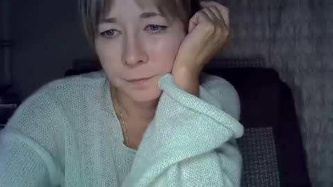 ellajohnsonx online show from September 20, 2:45 am