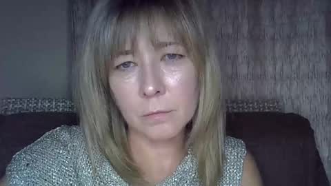 ellajohnsonx online show from September 21, 5:14 pm