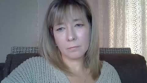 ellajohnsonx online show from September 28, 12:10 pm