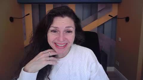 EllaLongs online show from January 18, 12:31 pm