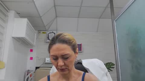            online show from November 6, 1:01 pm