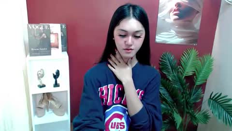 ELLA online show from January 11, 12:15 am