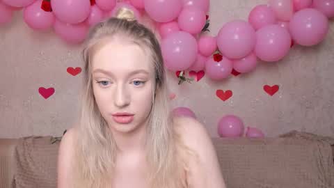 elldiana online show from February 11, 6:07 am