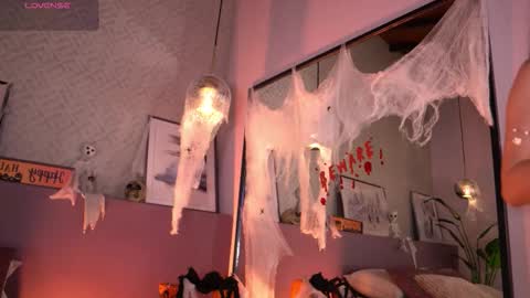 Elle Diane online show from October 27, 12:26 am