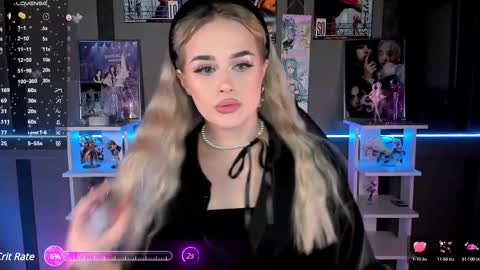 Snapshot of ellensoftt chatting on March 8, 4:50 pm Maria online show from March 8, 4:50 pm