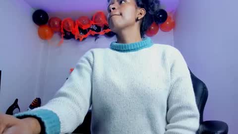  Ellie   online show from November 5, 11:54 am