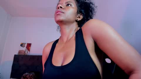  Ellie   online show from November 25, 3:56 pm