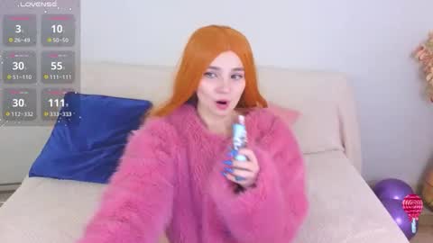 Ellie online show from November 25, 9:59 pm