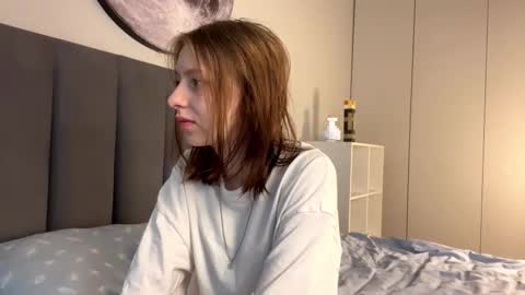Ellie online show from September 18, 6:59 am