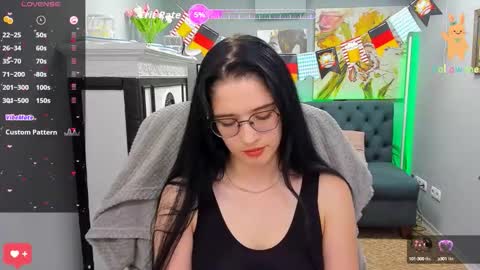 ellie_magic online show from September 13, 12:05 pm