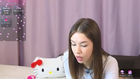 Snapshot of ellie_miller_ chatting on September 14, 7:24 pm ellie online show from September 14, 7:24 pm