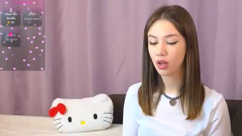 Snapshot of ellie_miller_ chatting on October 14, 7:47 pm ellie online show from October 14, 7:47 pm