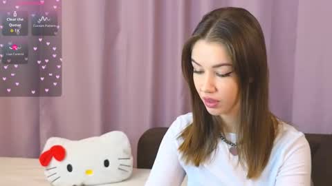 Snapshot of ellie_miller_ chatting on November 10, 7:13 pm ellie online show from November 10, 7:13 pm