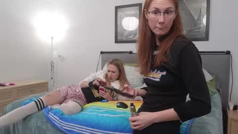 Ellie Murphy online show from October 12, 6:56 am