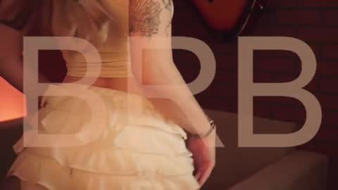 elliecutes online show from March 16, 8:29 am