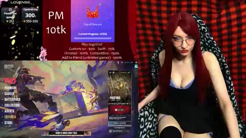 Snapshot of elliemoor chatting on October 1, 9:48 am Elizabeth online show from October 1, 9:48 am