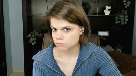 Snapshot of elliemurler chatting on November 30, 9:02 am elliemurler online show from November 30, 9:02 am