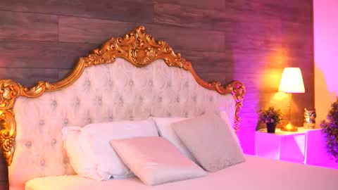 Ellie online show from October 9, 8:56 am