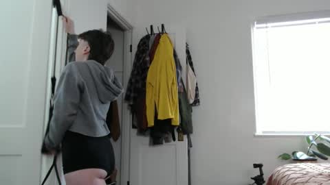 Ellie Rowyn online show from May 4, 6:37 pm