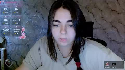 Snapshot of ellies_8 chatting on September 17, 4:47 am Ellie online show from September 17, 4:47 am