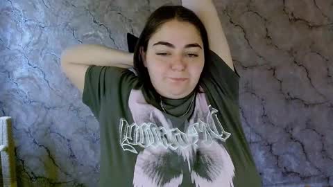 Ellie online show from October 9, 5:05 am