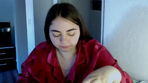 Ellie online show from May 11, 6:52 am