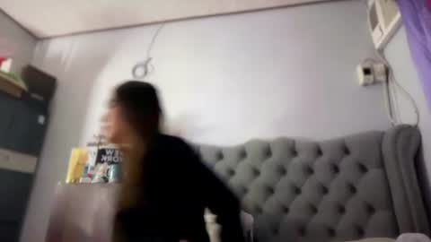ellie online show from July 10, 1:14 pm