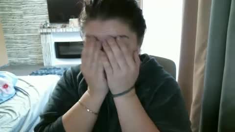 EliMoL online show from March 10, 7:53 am