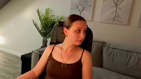 Ellis online show from July 4, 9:26 am