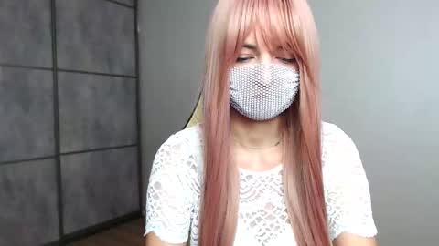 EllisNikki online show from December 15, 11:42 pm