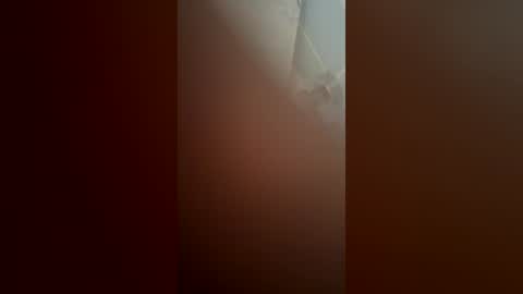 ello14 online show from June 23, 7:17 am