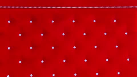 Elsa Jean online show from January 8, 5:10 am