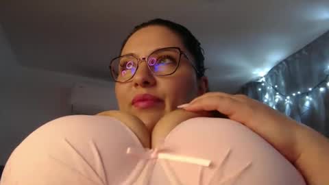 Snapshot of elly_denise chatting on November 13, 2:49 pm Denise online show from November 13, 2:49 pm