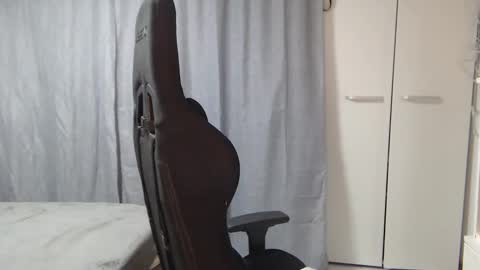 Snapshot of elly_denise chatting on February 27, 5:46 pm Denise online show from February 27, 5:46 pm