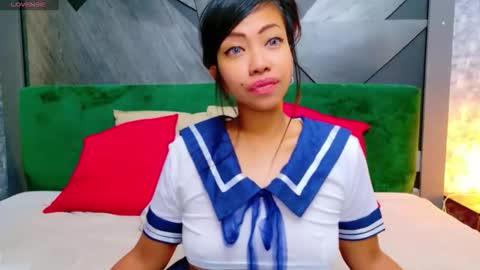 ellyaquinn online show from September 26, 7:12 am