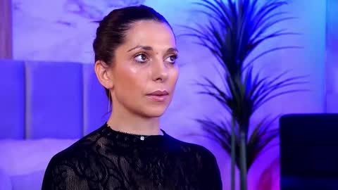 Elly online show from October 19, 7:58 pm