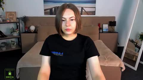 elma_lily online show from September 20, 6:03 am