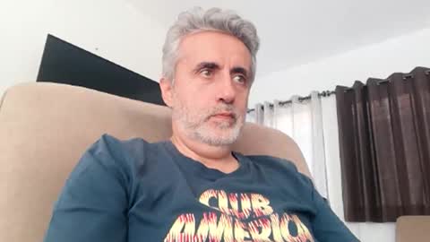 fer online show from November 21, 6:28 pm