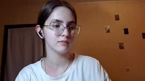 Kate online show from May 13, 2:14 pm