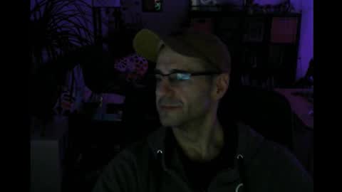 Snapshot of elmetatepeta chatting on February 28, 11:33 am ElMetaTeDa online show from February 28, 11:33 am